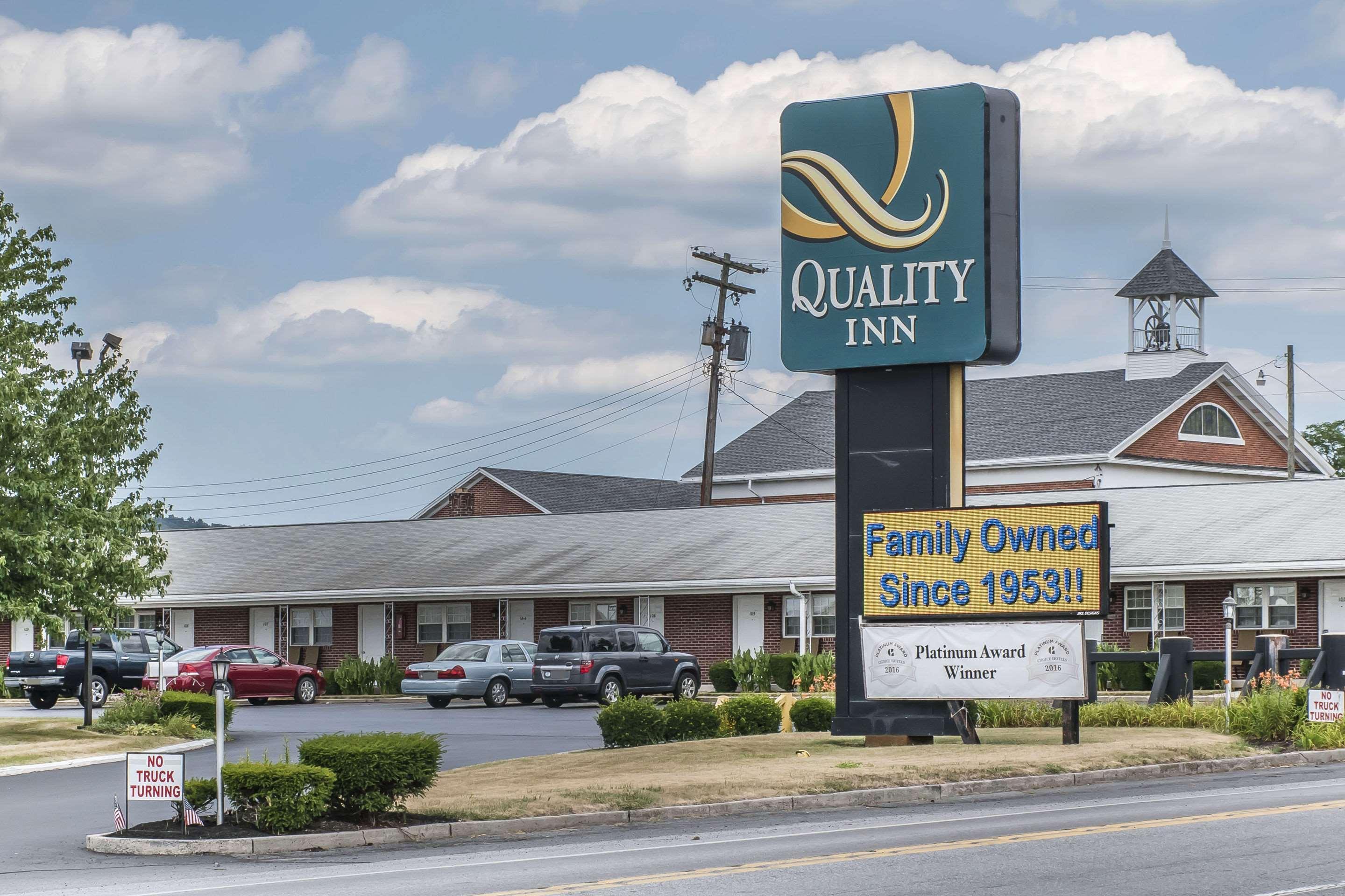Quality Breeze Manor 2*