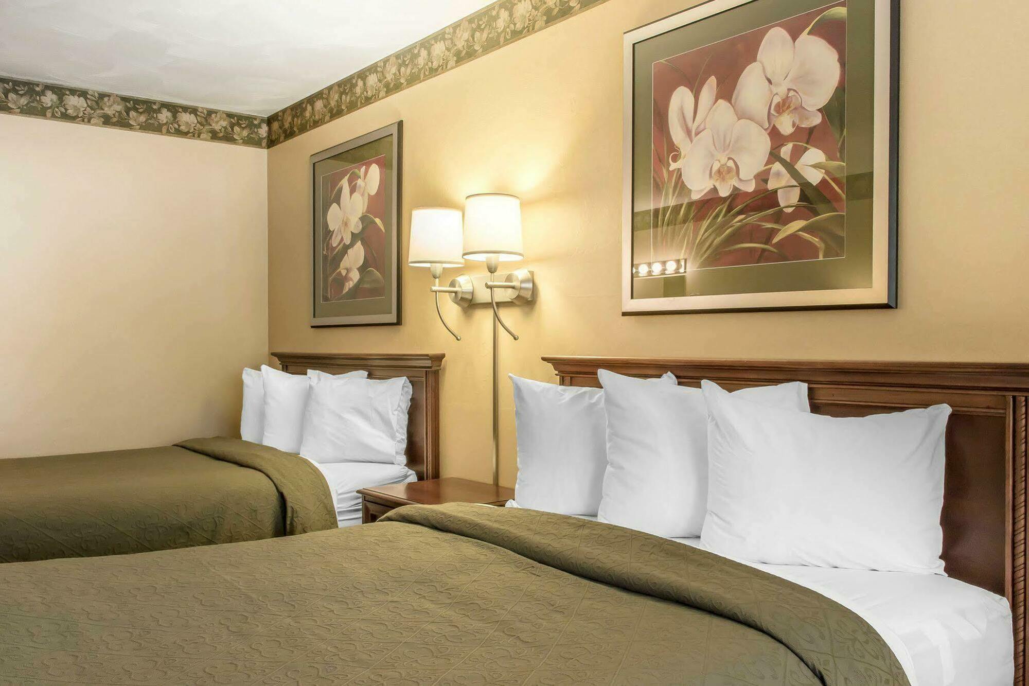 Hotel Quality Breeze Manor